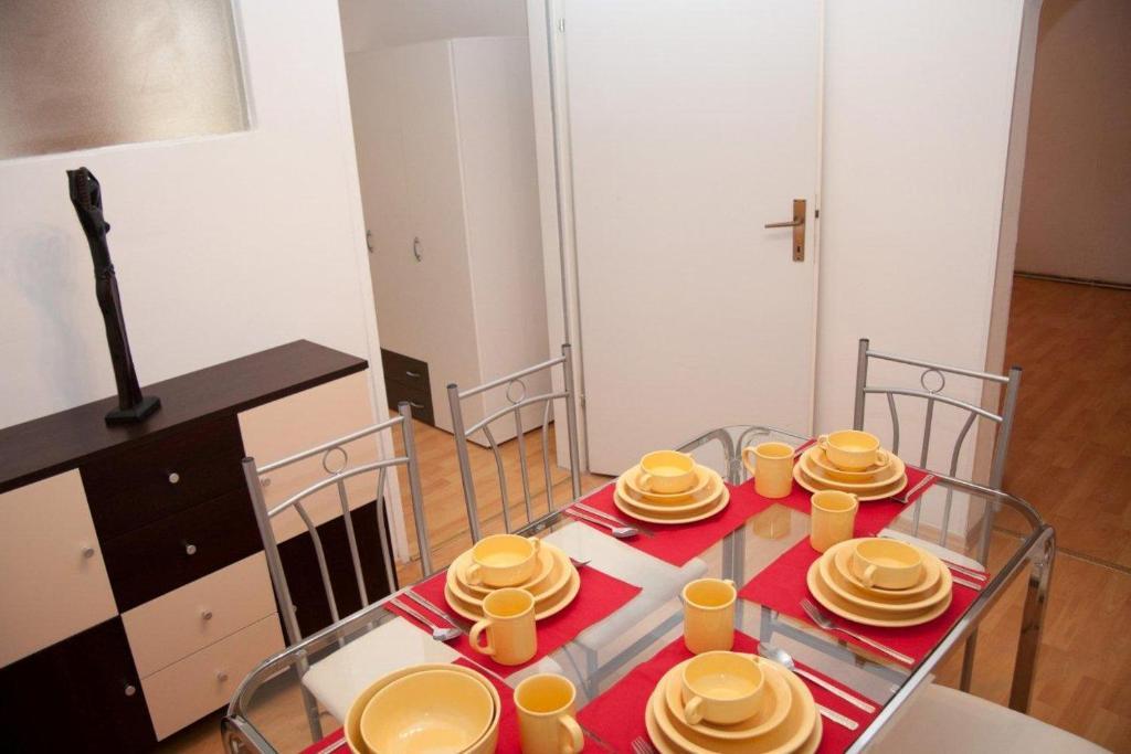 Raisa Apartments Fuenkhgasse Pressbaum Pokoj fotografie